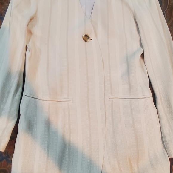 Jacket- Blazer by Kener! - Picture 4 of 6